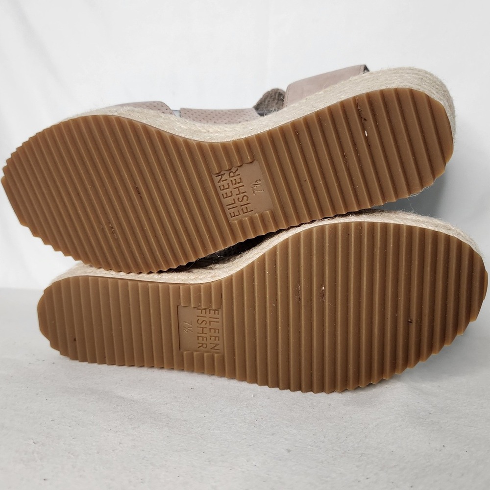 Eileen Fisher Taupe Perforated Suede Espadrille Wedge Sandals Womens 7.5 - Picture 5 of 10